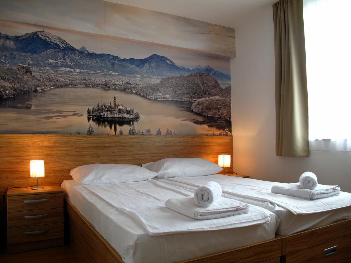 B&B By The Way Λιουμπλιάνα Εξωτερικό φωτογραφία
